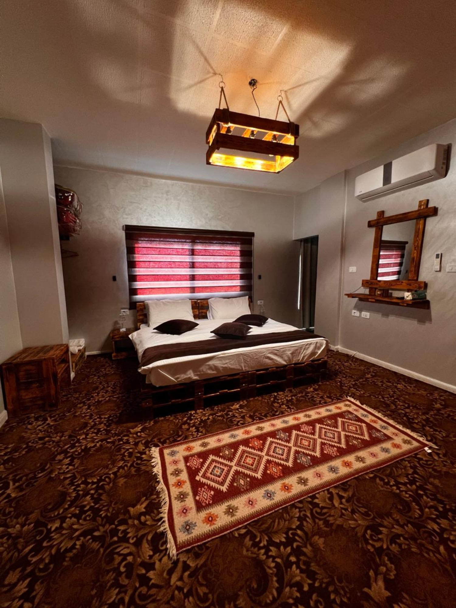 Petra Wooden House Apartment Wadi Musa Bagian luar foto